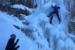 Alessio in presa sul muro iniziale